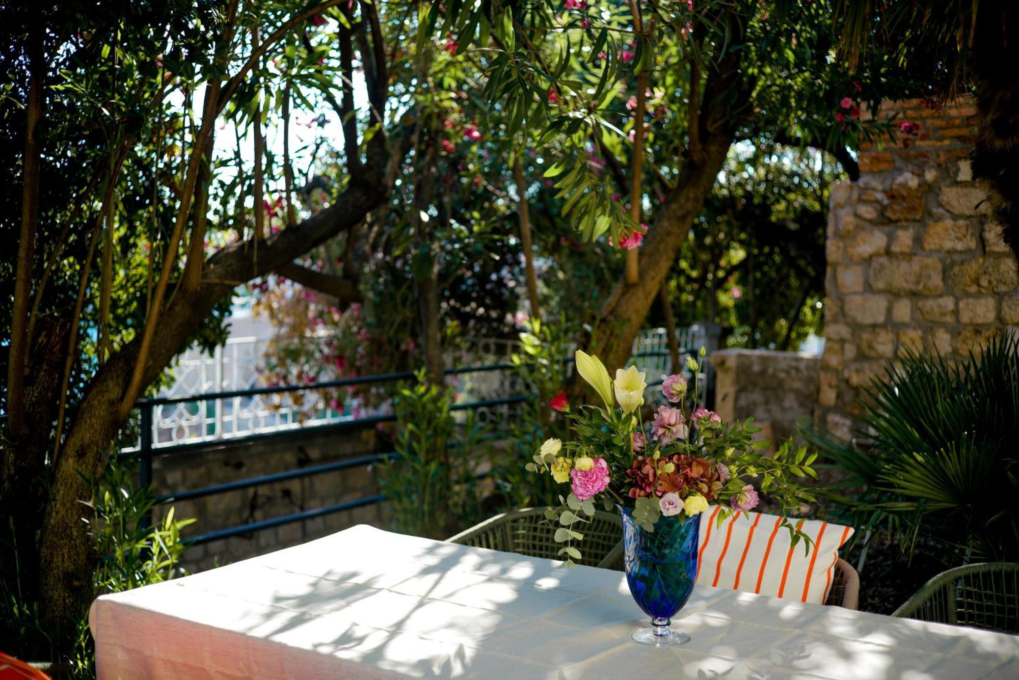 Onyx Apartments Ragusa Esterno foto